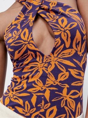 Zara JACQUARD HALTER BODYSUIT. Purple/Orange. Size S. New with Tags.